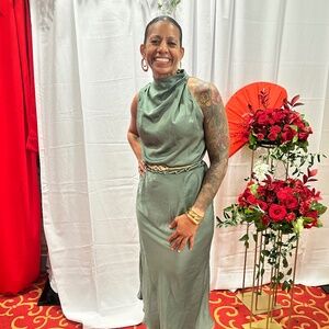 Meet your Posher, Jen